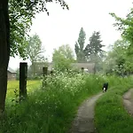 Le Chant Des Fees Bed & Breakfast Notre-Dame-de-Courson