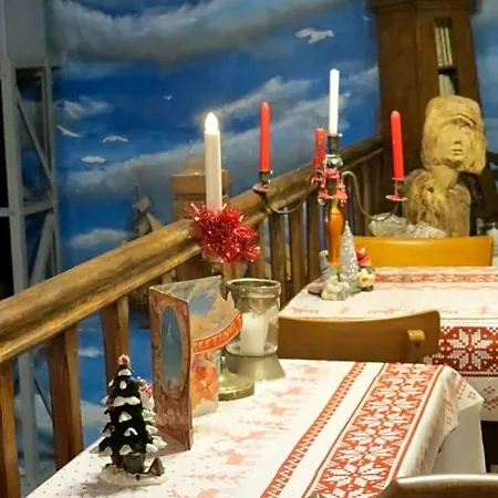 Frühstückspension Le Chant Des Fees 3*