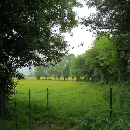 Bed & Breakfast Le Chant Des Fees Notre-Dame-de-Courson