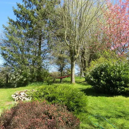 Le Chant Des Fees Bed & Breakfast Notre-Dame-de-Courson