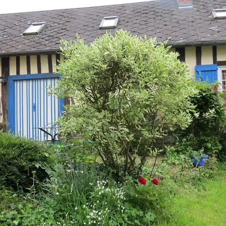 Le Chant Des Fees Notre-Dame-de-Courson