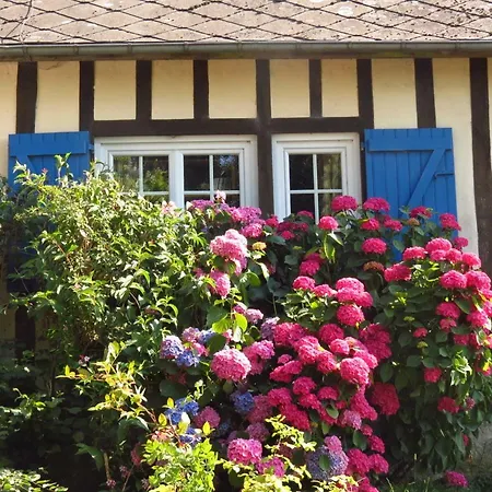 Le Chant Des Fees Frühstückspension 3*