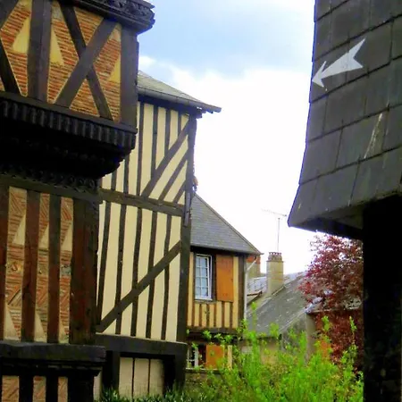 Le Chant Des Fees 3*