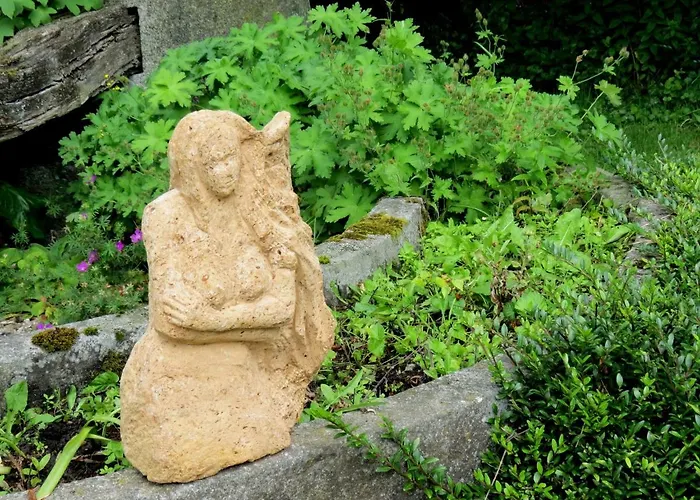 Le Chant Des Fees Nocleg ze śniadaniem