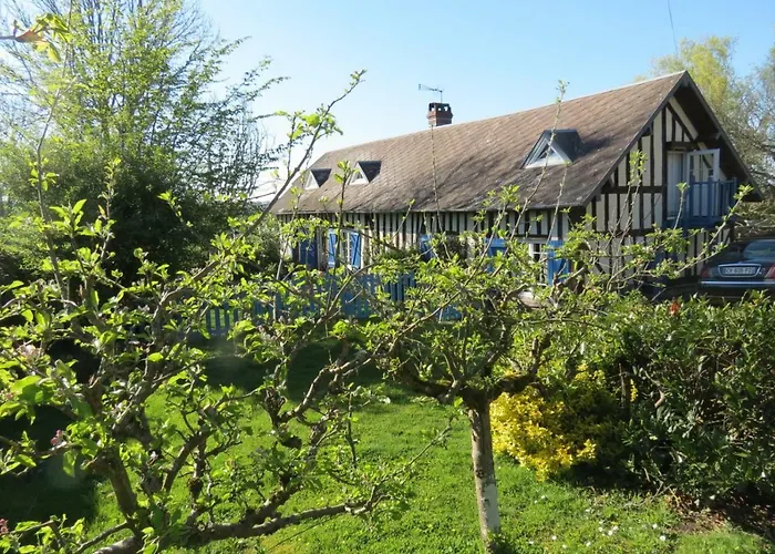 Nocleg ze śniadaniem Le Chant Des Fees 3*