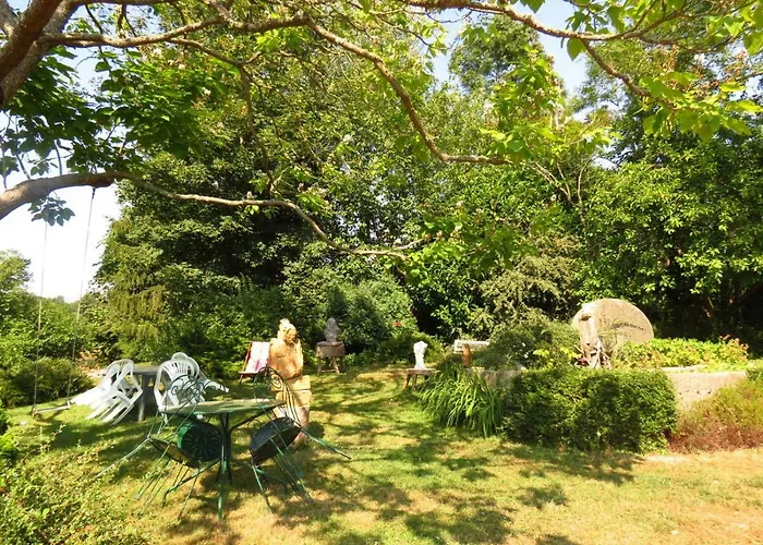 Le Chant Des Fees Nocleg ze śniadaniem Notre-Dame-de-Courson