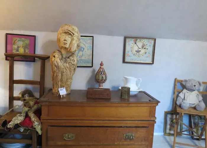 Nocleg ze śniadaniem Le Chant Des Fees 3*